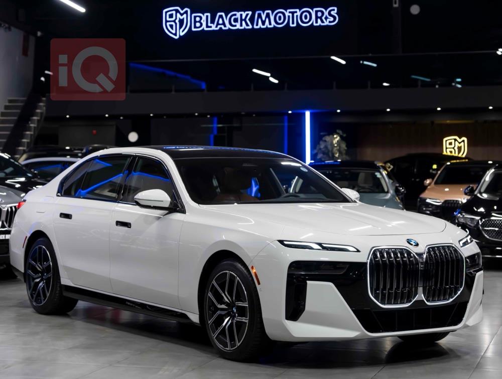 بي ام دبليو الفئة 7